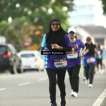 Runner Photo 8195359