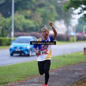 Runner Photo 8195369