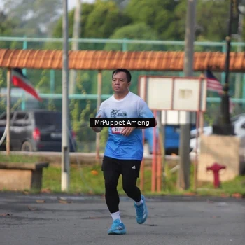 Runner Photo 8195375