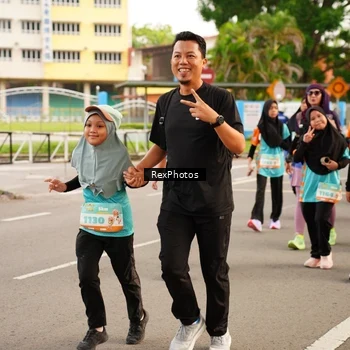 Runner Photo 8195381