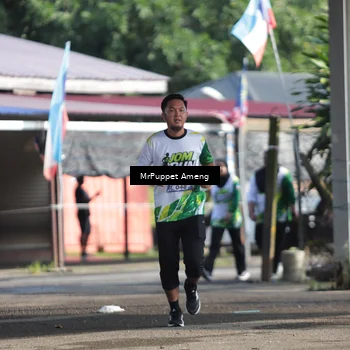 Runner Photo 8195411