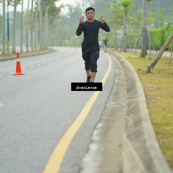 Runner Photo 8195449