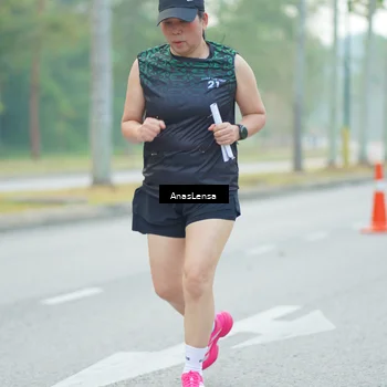Runner Photo 8195458