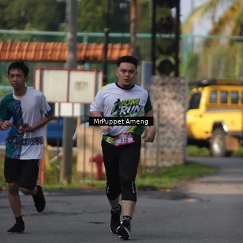 Runner Photo 8195489