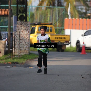 Runner Photo 8195514