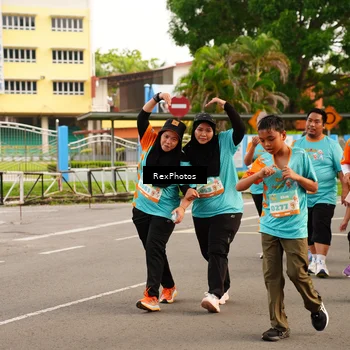 Runner Photo 8195535