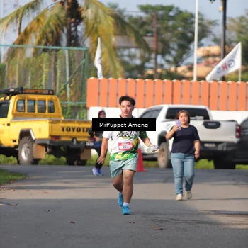 Runner Photo 8195554