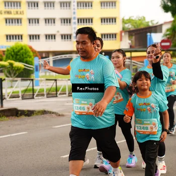 Runner Photo 8195576