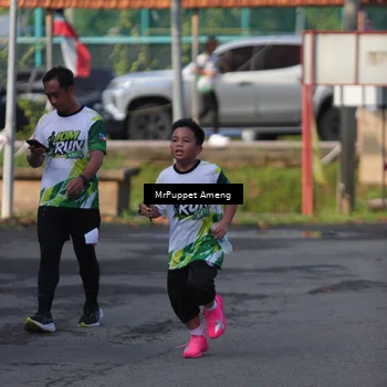 Runner Photo 8195651