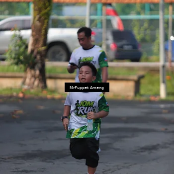Runner Photo 8195684
