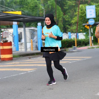 Runner Photo 8195698