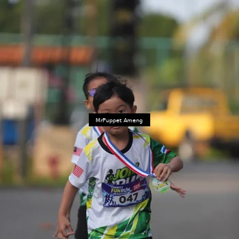 Runner Photo 8195742