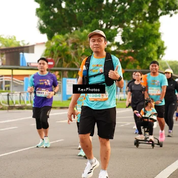 Runner Photo 8195859