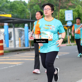 Runner Photo 8195873