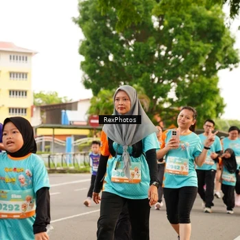 Runner Photo 8195998