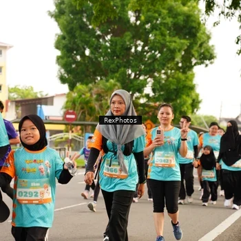 Runner Photo 8196010