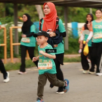 Runner Photo 8196033