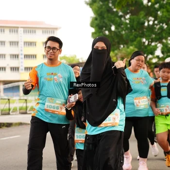 Runner Photo 8196036