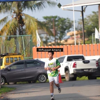 Runner Photo 8196038
