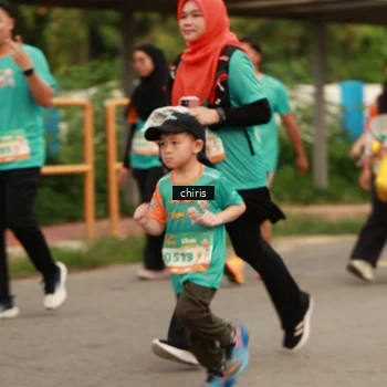 Runner Photo 8196040