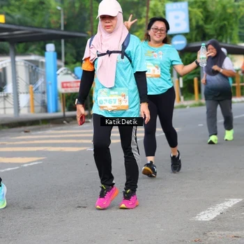 Runner Photo 8196041