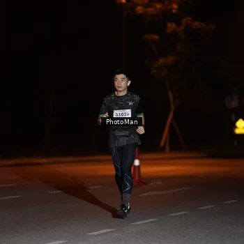 Runner Photo 8196073