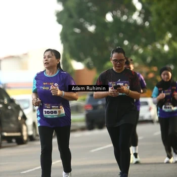 Runner Photo 8196097