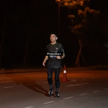 Runner Photo 8196102