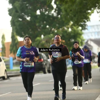 Runner Photo 8196113