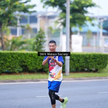 Runner Photo 8196114
