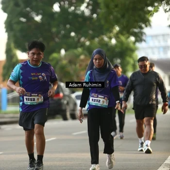 Runner Photo 8196124