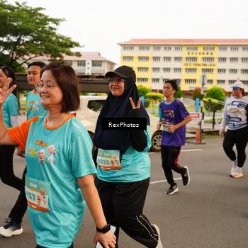 Runner Photo 8196210
