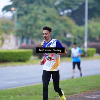 Runner Photo 8196242