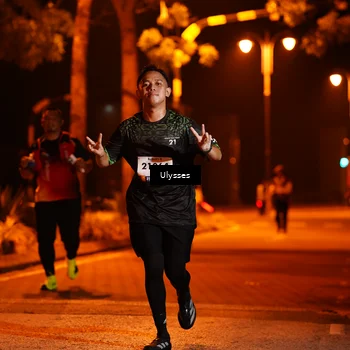 Runner Photo 8196353