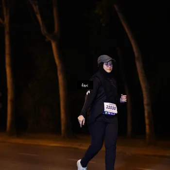 Runner Photo 8196377