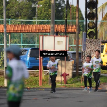 Runner Photo 8196417