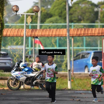 Runner Photo 8196449