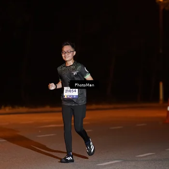 Runner Photo 8196459