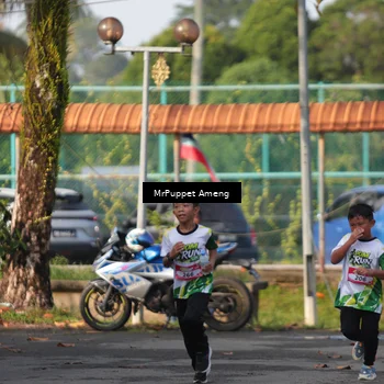 Runner Photo 8196464