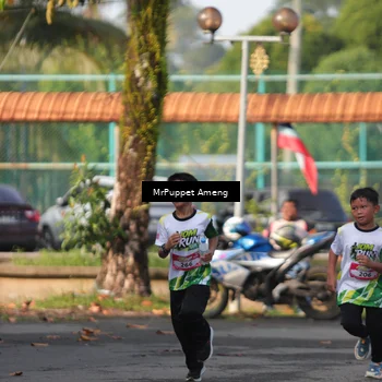 Runner Photo 8196466