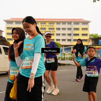 Runner Photo 8196475