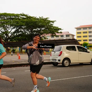 Runner Photo 8196511