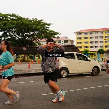Runner Photo 8196535