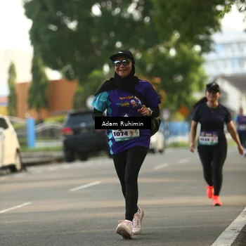 Runner Photo 8196542