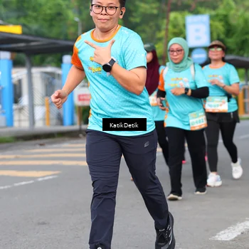 Runner Photo 8196600
