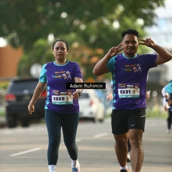 Runner Photo 8196611