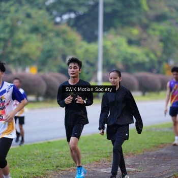 Runner Photo 8196619
