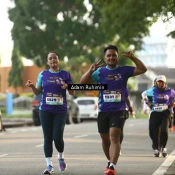 Runner Photo 8196624