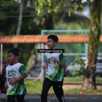 Runner Photo 8196634