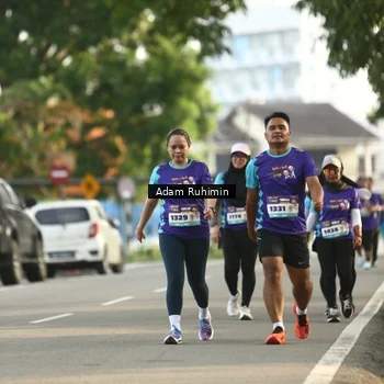 Runner Photo 8196638